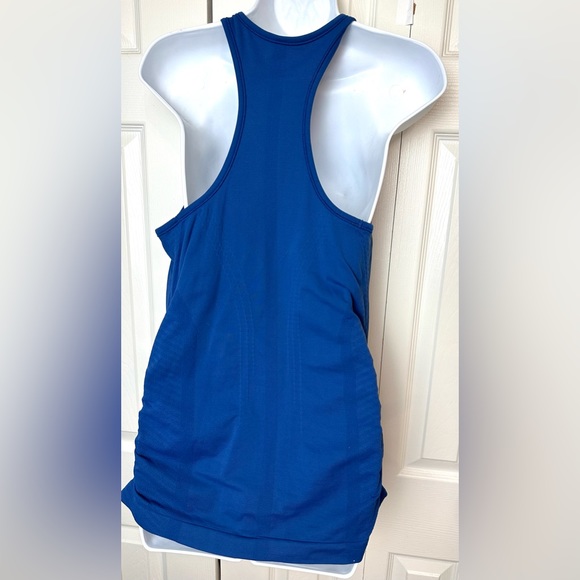 ATHLETA Speedlight Seamless Racerback Tank Top Running Shirt Blue Workout Yoga - Picture 8 of 10